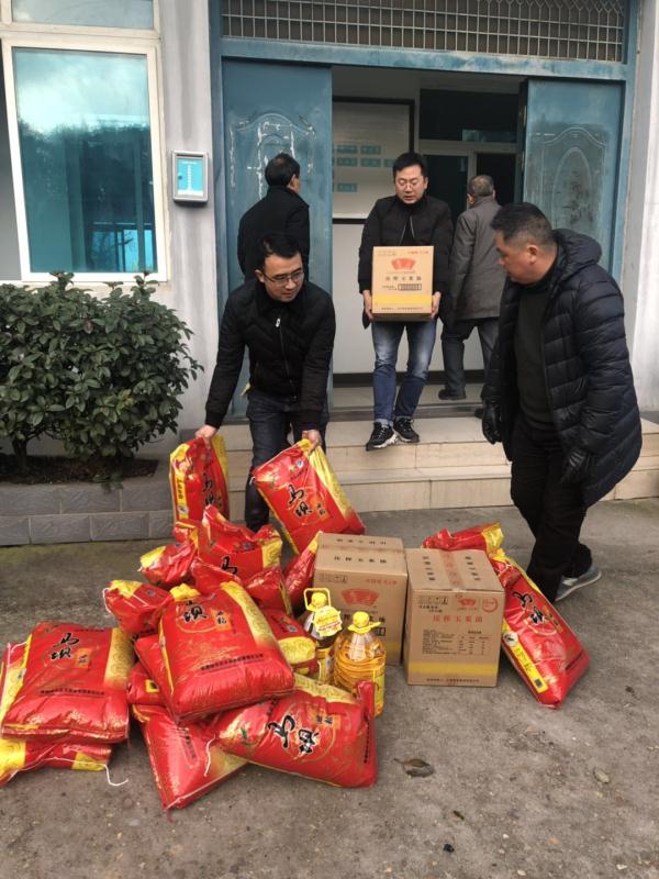 精准扶贫在行动,入户走访暖人心