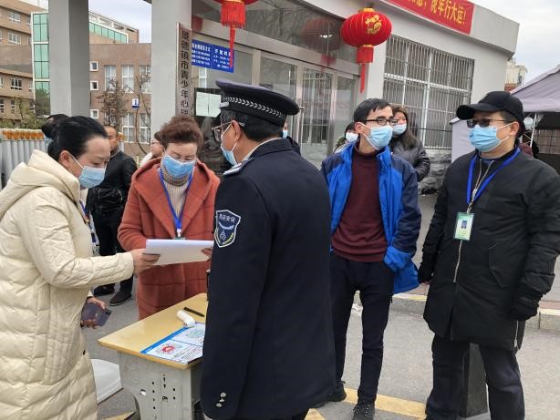 市卫校纪委对春季开学工作进行监督检查